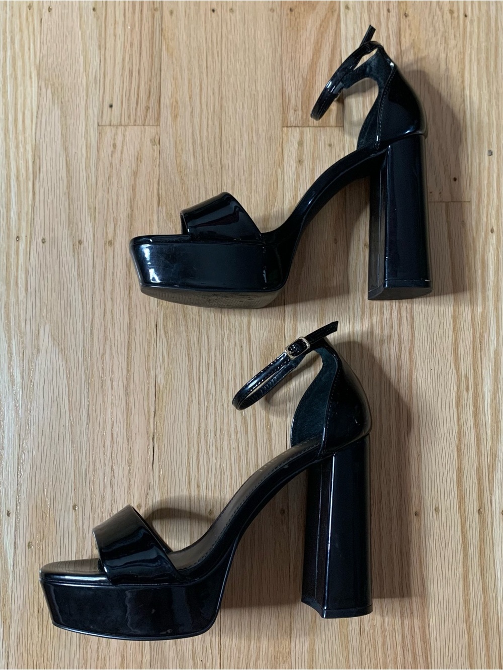 Madden Girl Black Patent Leather Omega Platform Heels